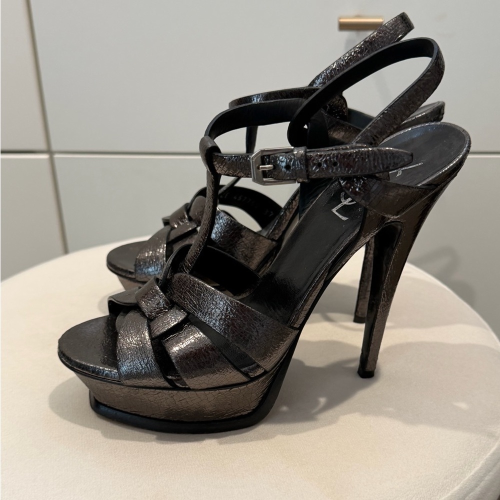 Yves Saint Laurent Shiny Black Strappy Heels